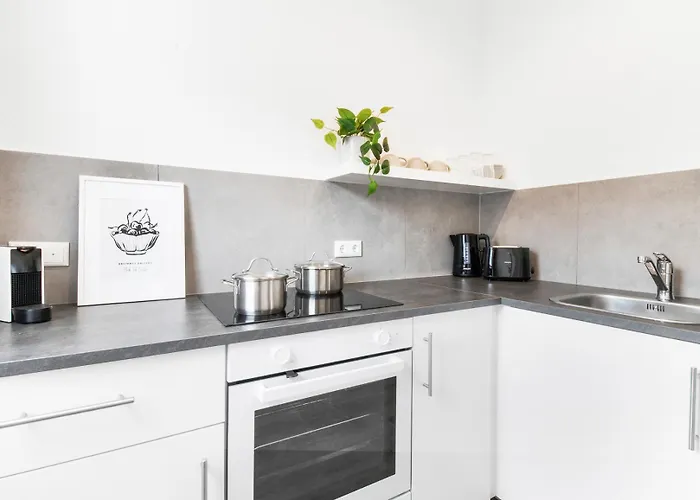 Sanierte 2 Apartment